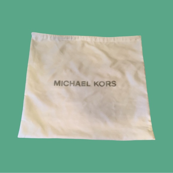 Michael Kors Salmon Color Pebble Leather Hobo Crossbody Bag Purse - Picture 11 of 11